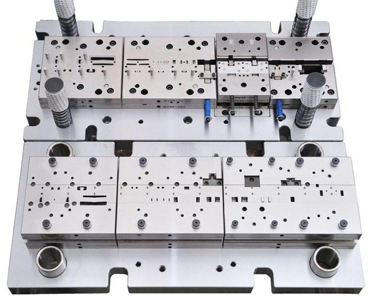 轎車產(chǎn)業(yè)的迅速五金沖壓加需求量越來越大
